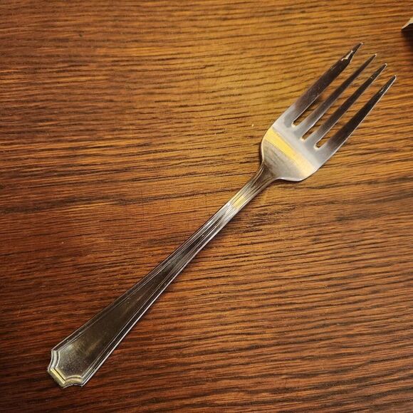 Towle ANNANDALE Set of 4 Salad Forks Satin Stainless Flatware 18-10 Germany 7" - Picture 5 of 7